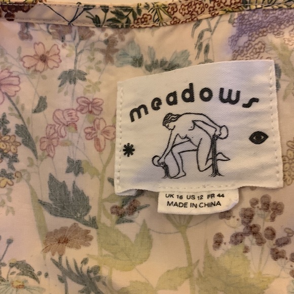 **SOLD** Meadows - Sage Top - Picture 7 of 8